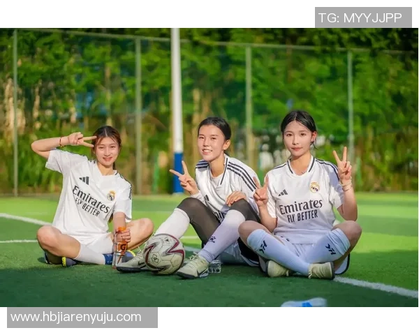 巴萨女足强势三连胜皇马女足八天内狂轰十五球仅失两球 巴萨女足强势三连胜皇马女足八天内狂轰十五球仅失两球